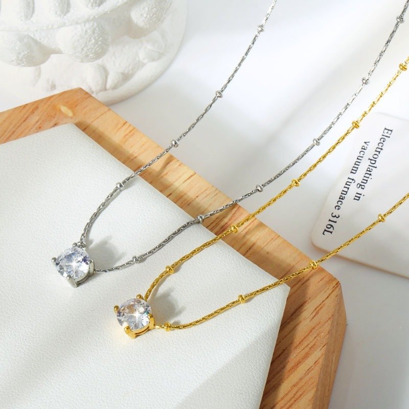 Round Zircon Necklace