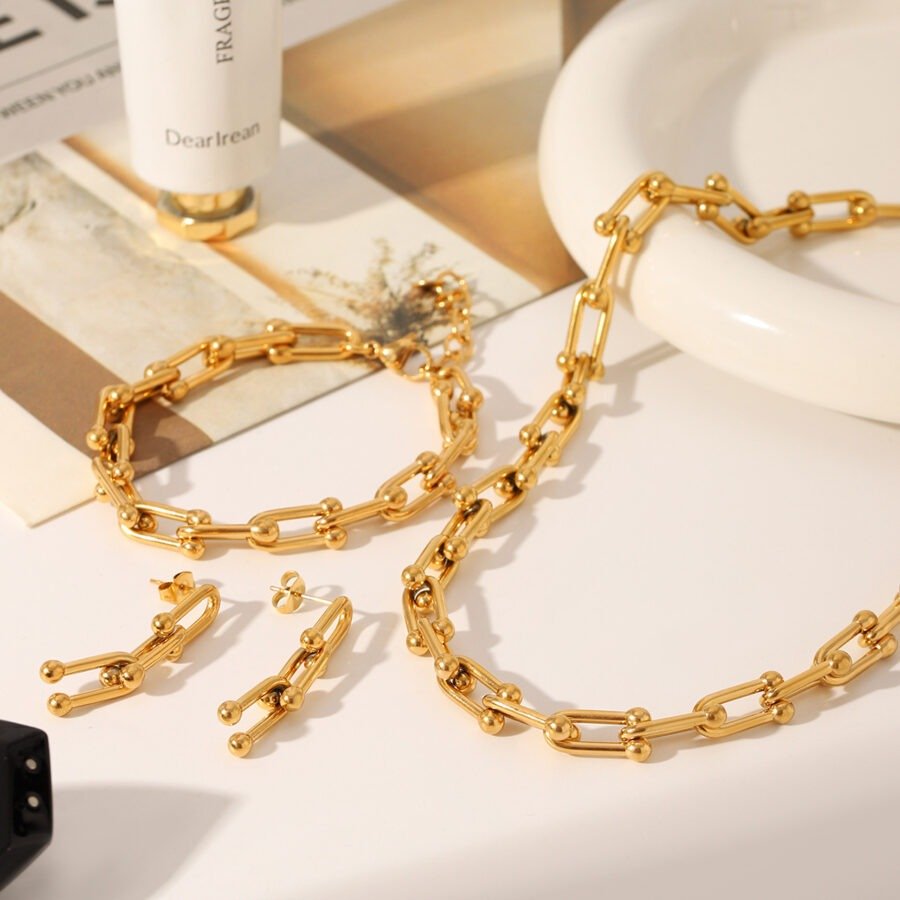 Horseshoe Chain Necklace Bracelet Earrings