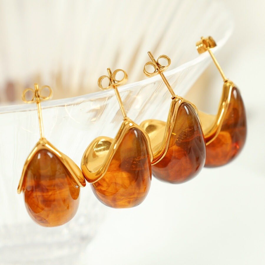 Amber Resin Emerald Drop