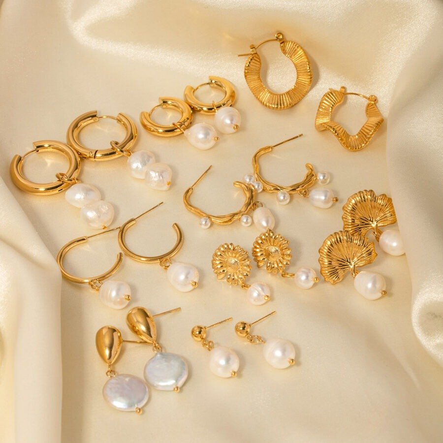 Freshwater Pearl Earrings