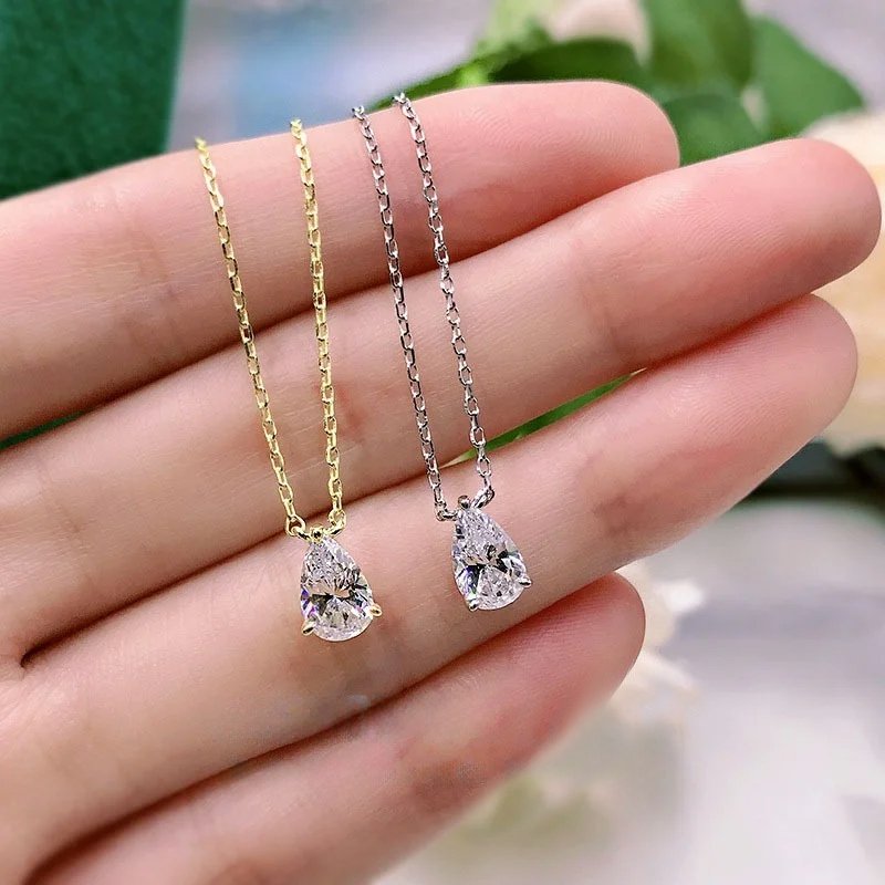 Teardrop Zircon Necklace